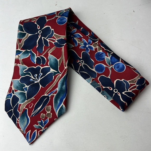FN Fashion Neckwear Necktie Red Blue Floral All Silk Men Accessories Neck Tie - Picture 7 of 7